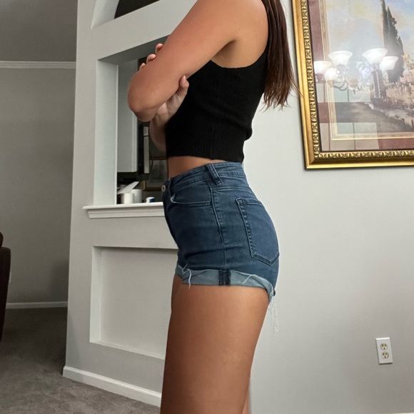 EUC Dark Blue Denim High Rise Super Stretch Shortie Jean Shorts - Picture 2 of 3